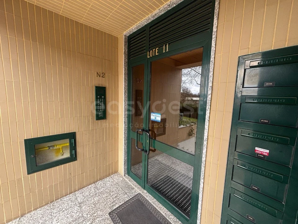 Apartamento T3 para Venda em Repeses e São Salvador Foto 20