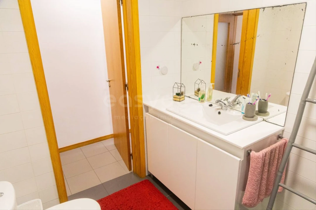 Moradia T1 para Venda em Ponta Delgada (São Pedro) Foto 5