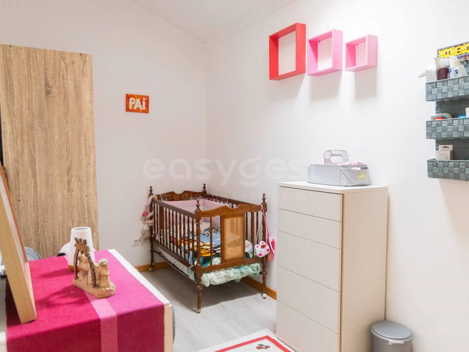 Moradia T1 para Venda em Ponta Delgada (São Pedro) Foto 12