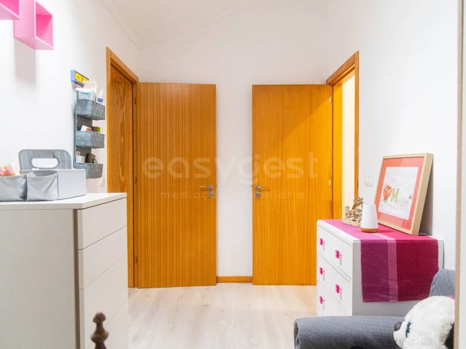 Moradia T1 para Venda em Ponta Delgada (São Pedro) Foto 11