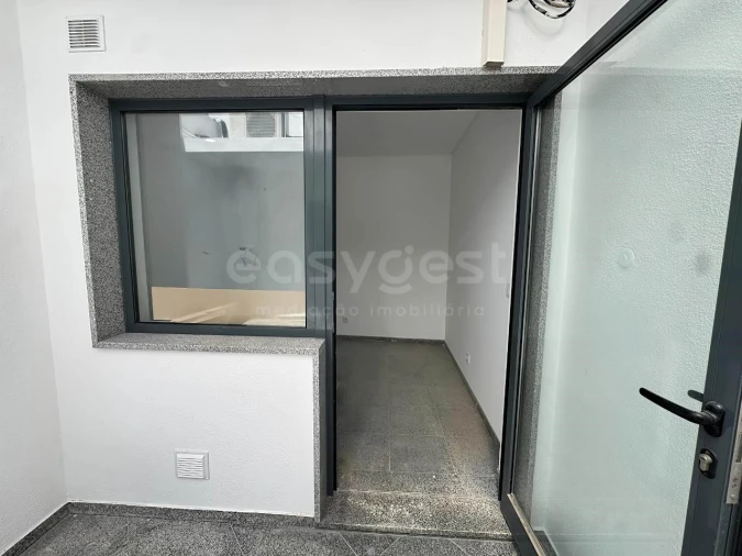 Apartamento T3 para Venda em Almada, Cova da Piedade, Pragal e Cacilhas Foto 21