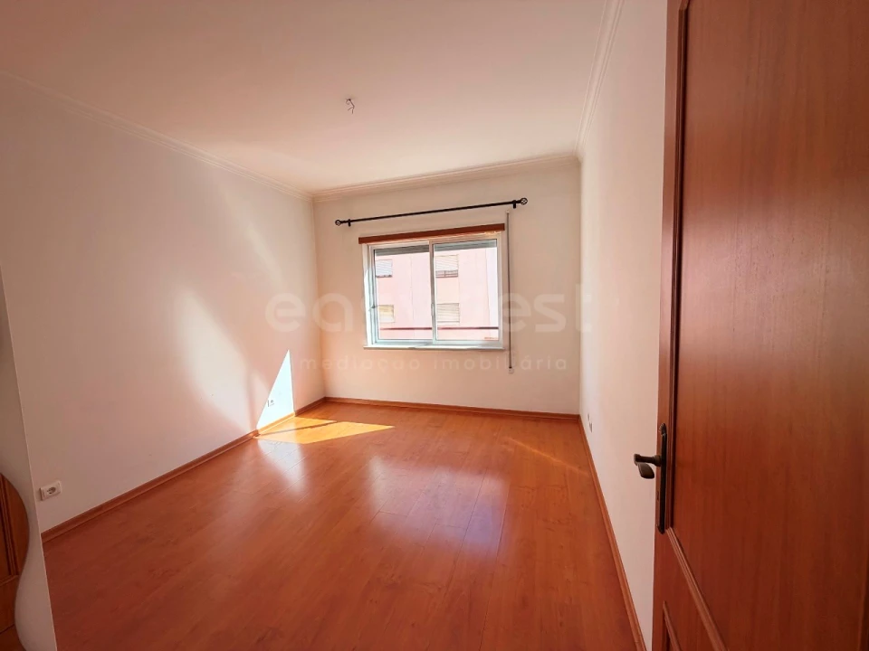 Apartamento T1 para Venda em Setubal (São Sebastião) Foto 7