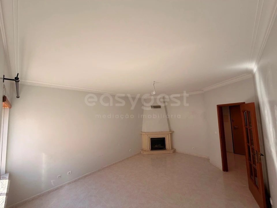 Apartamento T1 para Venda em Setubal (São Sebastião) Foto 14