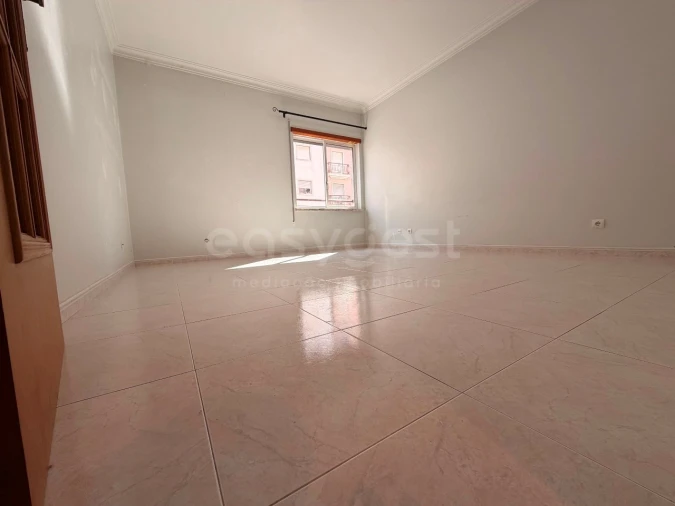 Apartamento T1 para Venda em Setubal (São Sebastião) Foto 17