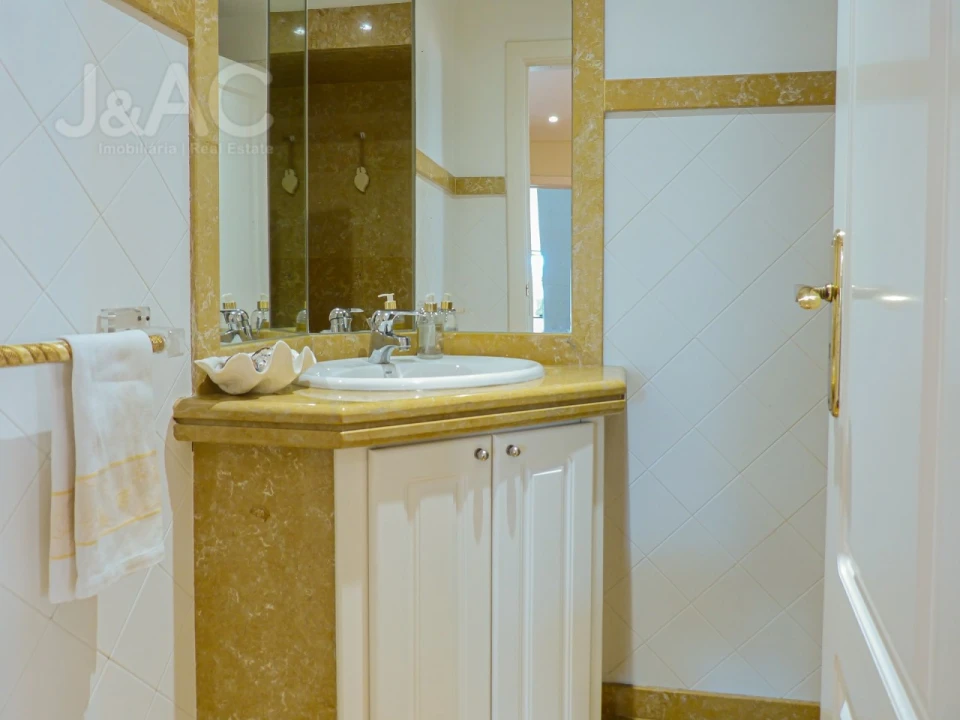 Apartamento T3 para Venda em Cascais e Estoril Foto 21