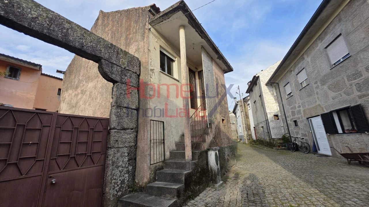 Moradia T3 para Venda em Silgueiros Foto 31