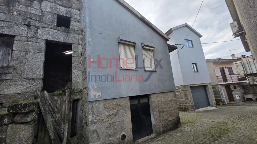 Moradia T3 para Venda em Silgueiros Foto 4