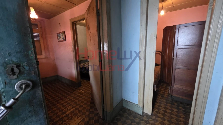 Moradia T3 para Venda em Silgueiros Foto 11