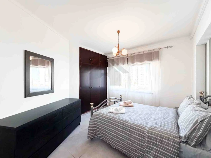 Apartamento T2 para Venda em Portimão Foto 15