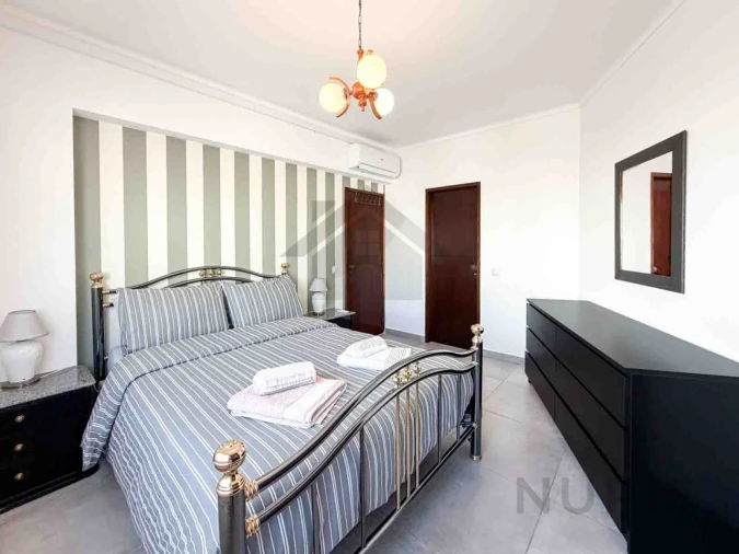 Apartamento T2 para Venda em Portimão Foto 14