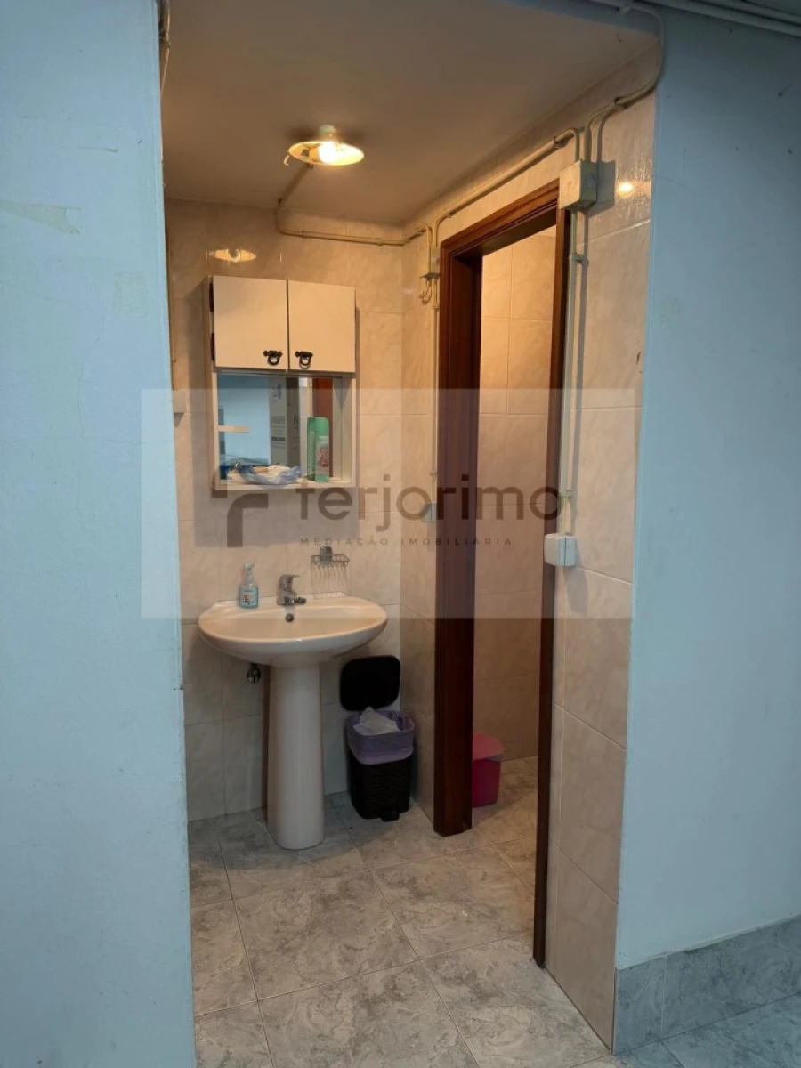 Armazém para Arrendamento em Ponte Foto 10