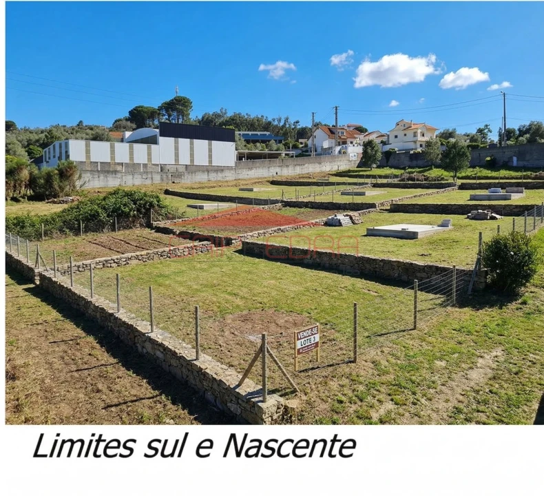 Terreno para Venda em Almargem do Bispo, Pêro Pinheiro e Montelavar Foto 1