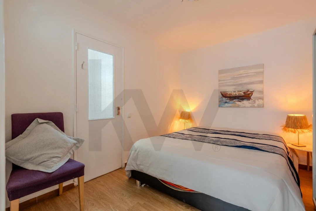 Apartamento T1 para Venda em Sesimbra (Santiago) Foto 6