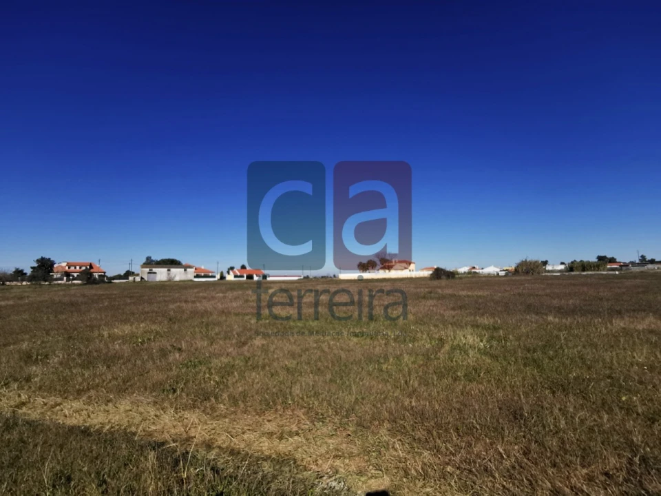 Terreno para Venda em Alpiarça Foto 2