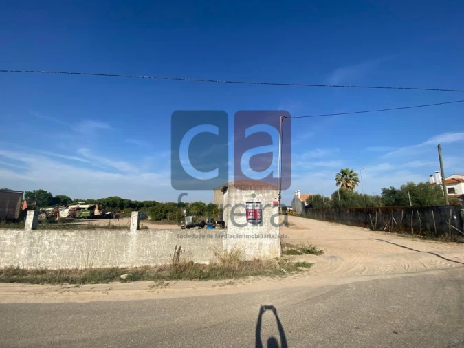 Terreno para Venda em Alpiarça Foto 1