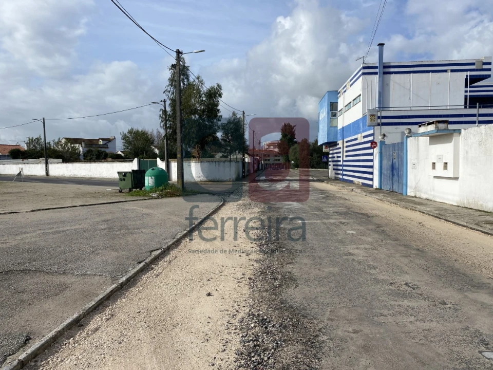 Terreno para Venda em Almeirim Foto 4
