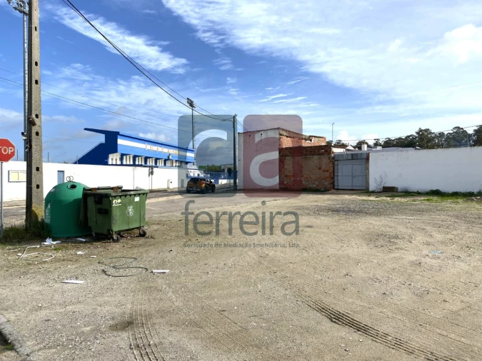 Terreno para Venda em Almeirim Foto 4