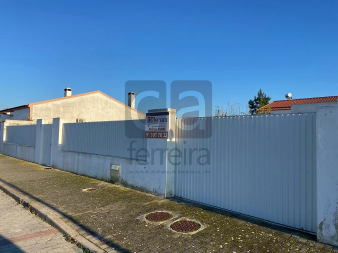 Terreno para Venda em Alpiarça Foto 1