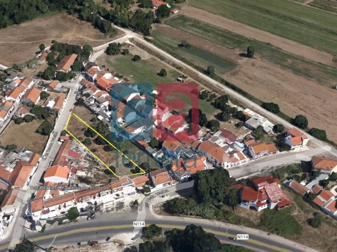 Terreno para Venda em Almeirim