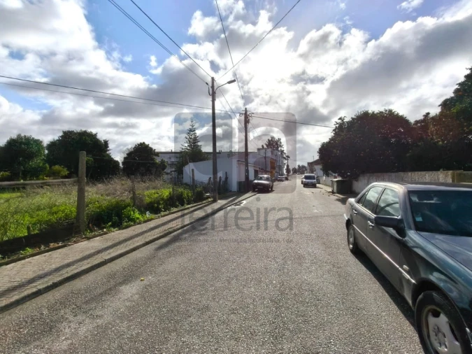 Terreno para Venda em Almeirim Foto 7