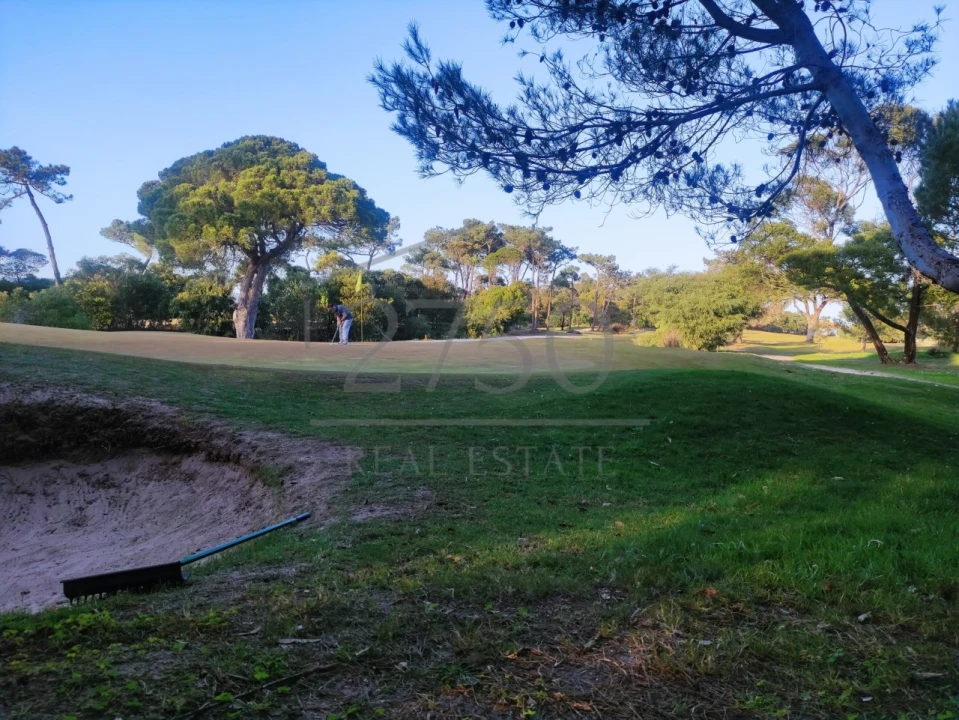 Terreno para Venda em Cascais e Estoril Foto 1