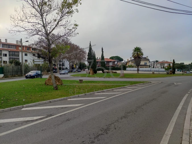 Terreno para Venda em Cascais e Estoril Foto 1