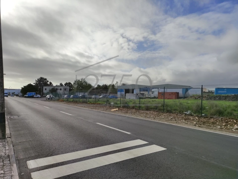 Terreno para Venda em São Domingos de Rana Foto 11