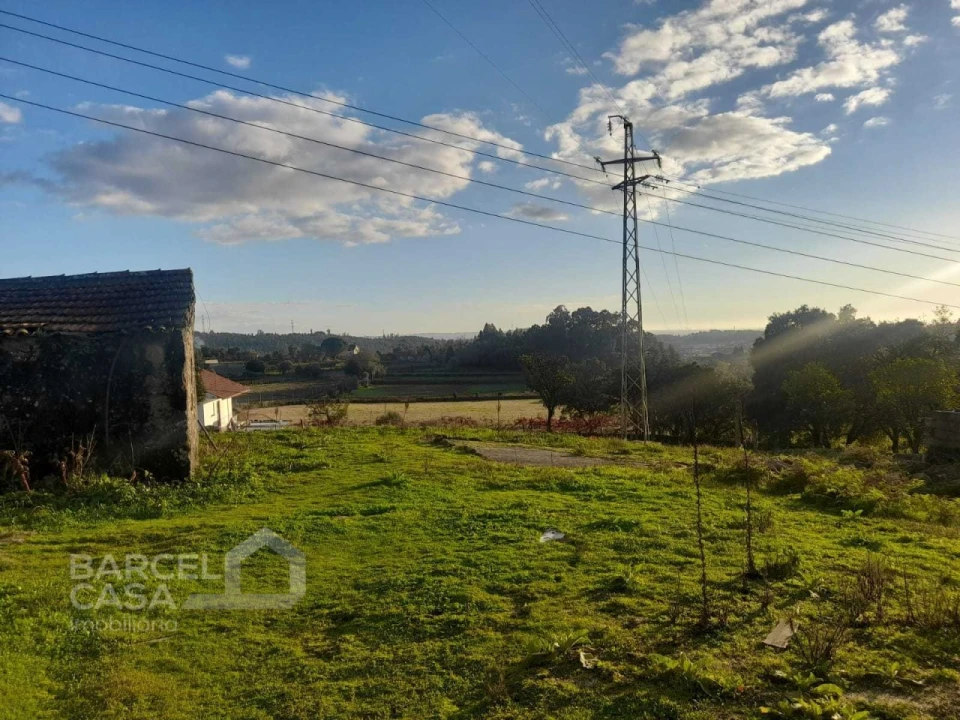 Terreno para Venda em Vila Cova e Feitos Foto 4