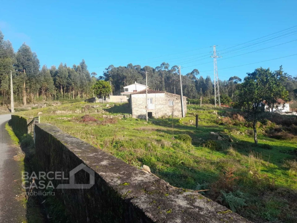 Terreno para Venda em Vila Cova e Feitos Foto 10