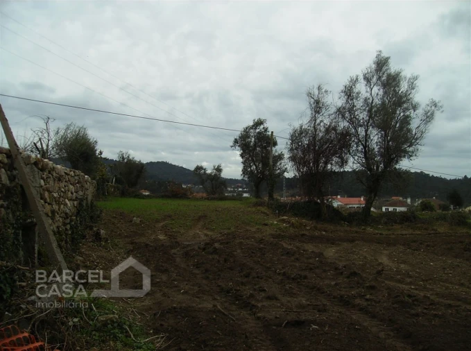 Terreno para Venda em Fragoso Foto 1