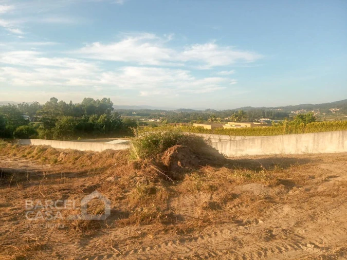 Terreno para Venda em Gamil e Midões Foto 2