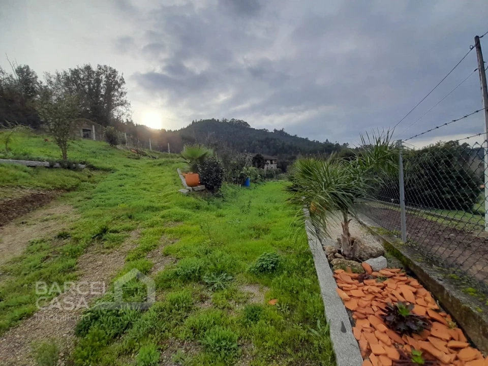 Terreno para Venda em Areias de Vilar e Encourados Foto 12