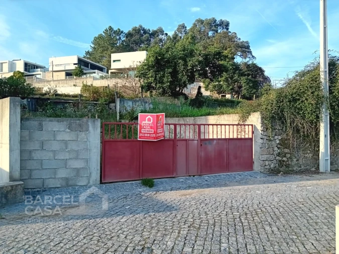 Terreno para Venda em Abade de Neiva Foto 1
