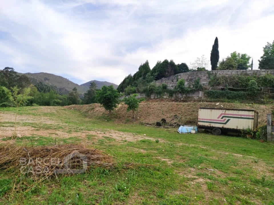 Terreno para Venda em Verdoejo Foto 27