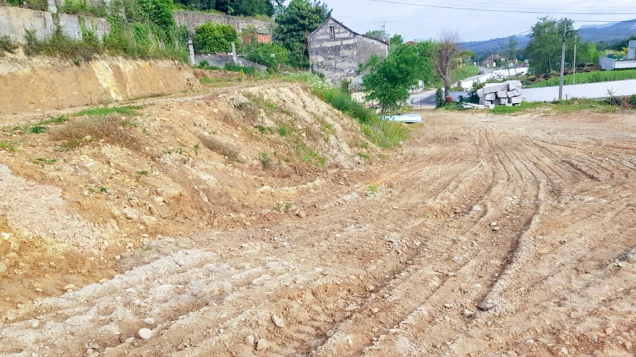 Terreno para Venda em Verdoejo Foto 5