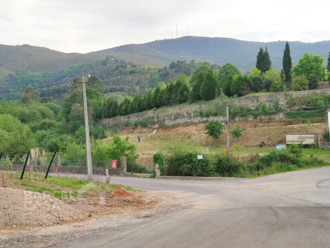 Terreno para Venda em Verdoejo Foto 34