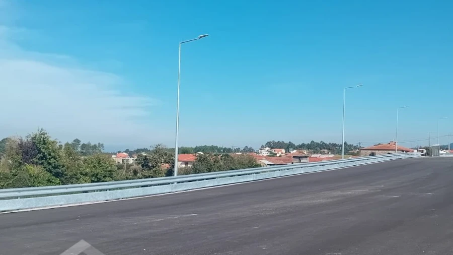 Terreno para Venda em Rio Covo (Santa Eugenia)