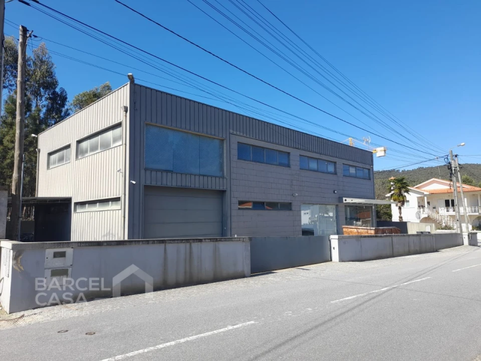 Armazém para Venda em Abade de Neiva Foto 1