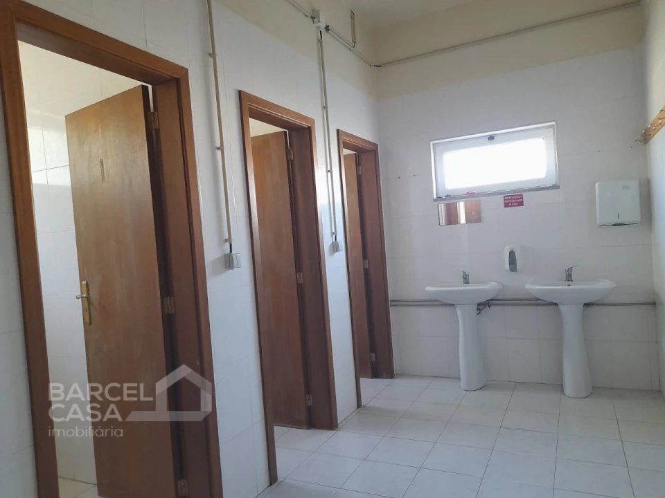 Armazém para Venda em Abade de Neiva Foto 10