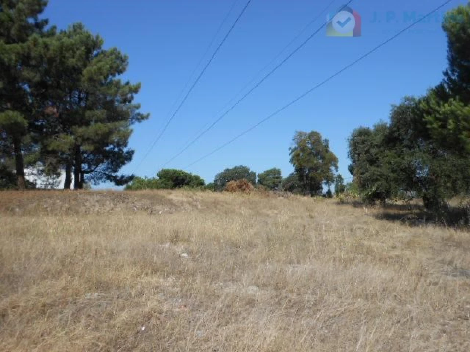 Terreno para Venda em Santo Antonio da Charneca Foto 1