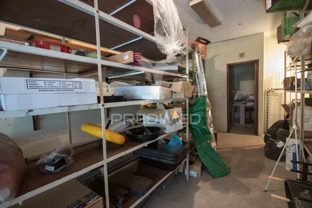 Loja para Venda em Amarante (São Gonçalo), Madalena, Cepelos e Gatão Foto 3