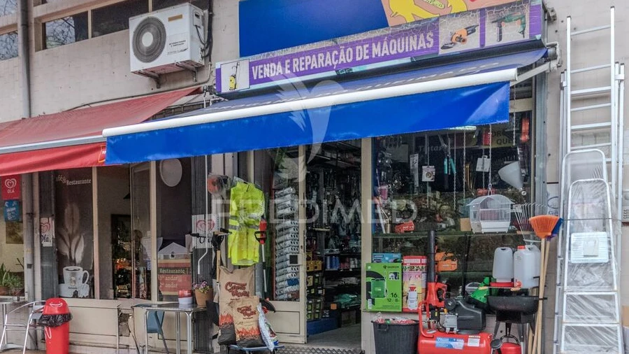 Loja para Venda em Amarante (São Gonçalo), Madalena, Cepelos e Gatão