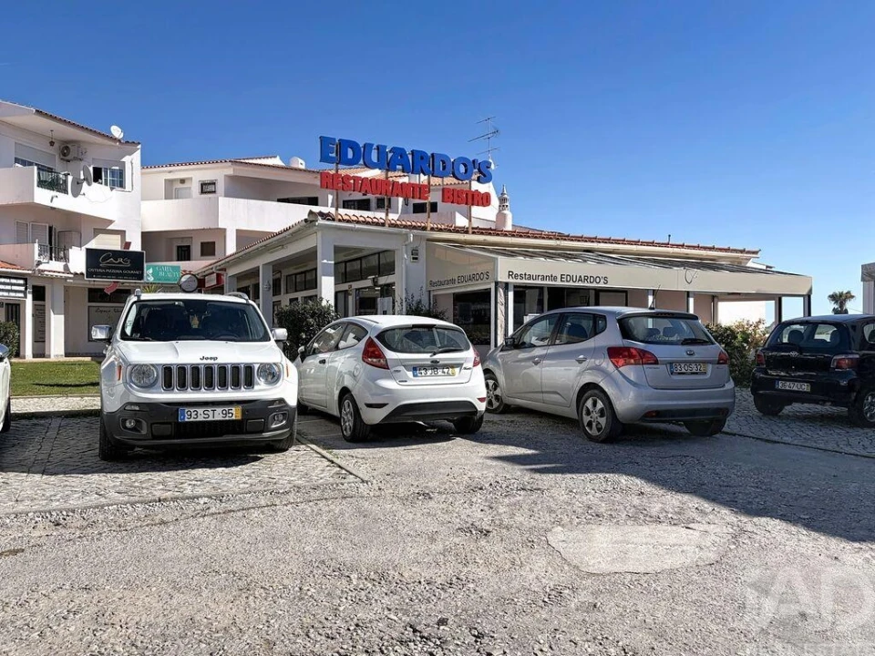 Loja para Venda em Albufeira e Olhos de Água Foto 20