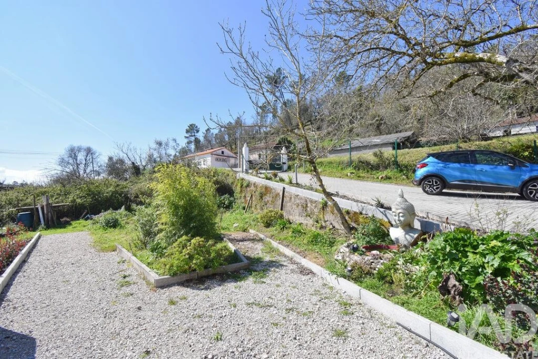 Moradia T5 para Venda em Cumeeira Foto 3