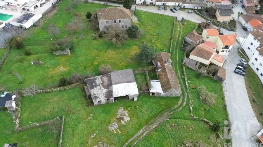 Terreno para Venda em Alijo Foto 7