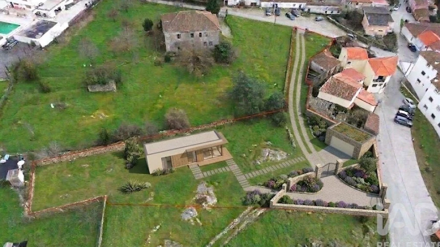 Terreno para Venda em Alijo
