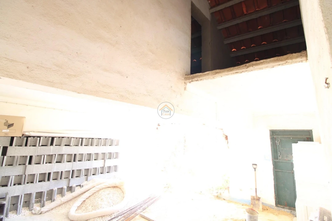 Moradia T3 para Venda em Santiago Maior Foto 23