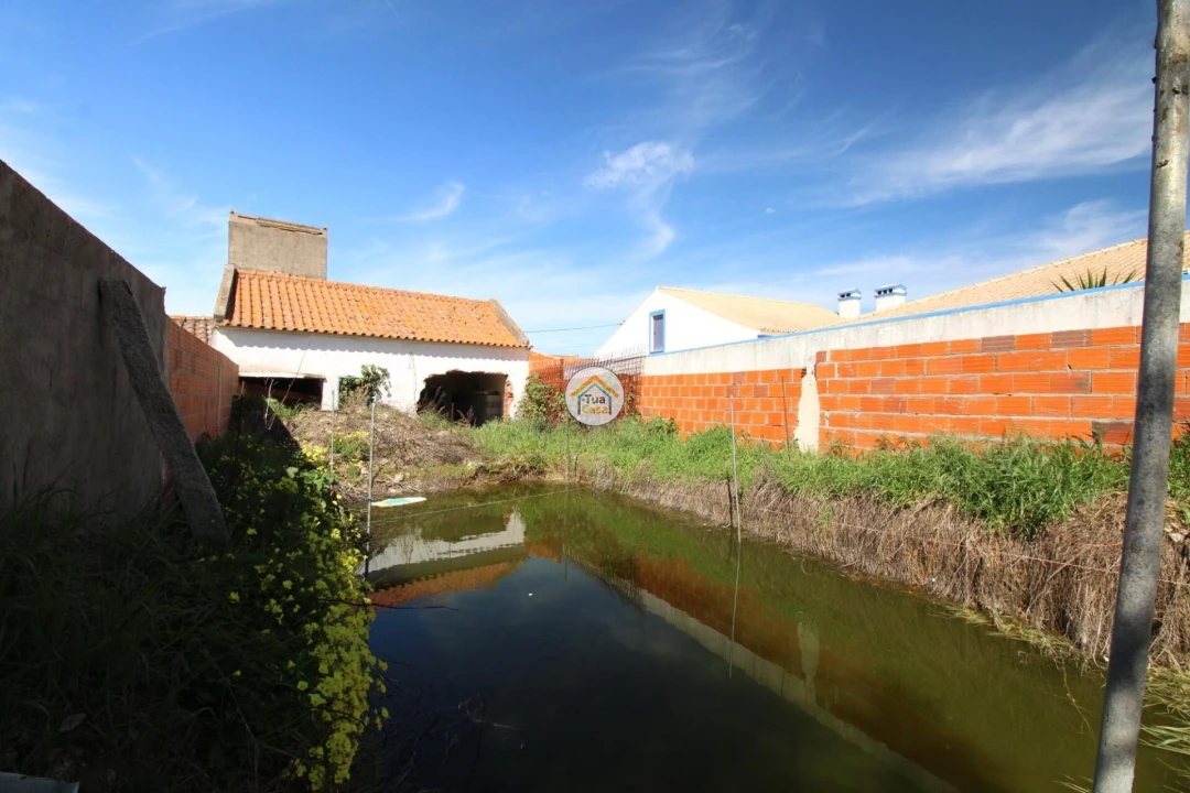 Moradia T3 para Venda em Santiago Maior Foto 15