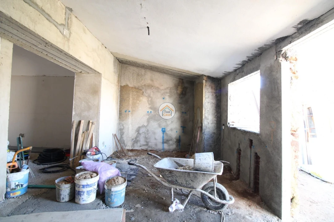 Moradia T3 para Venda em Santiago Maior Foto 8