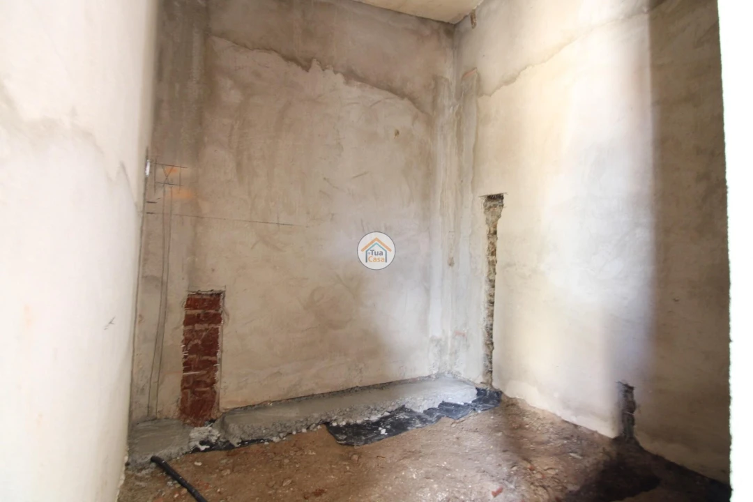 Moradia T3 para Venda em Santiago Maior Foto 9